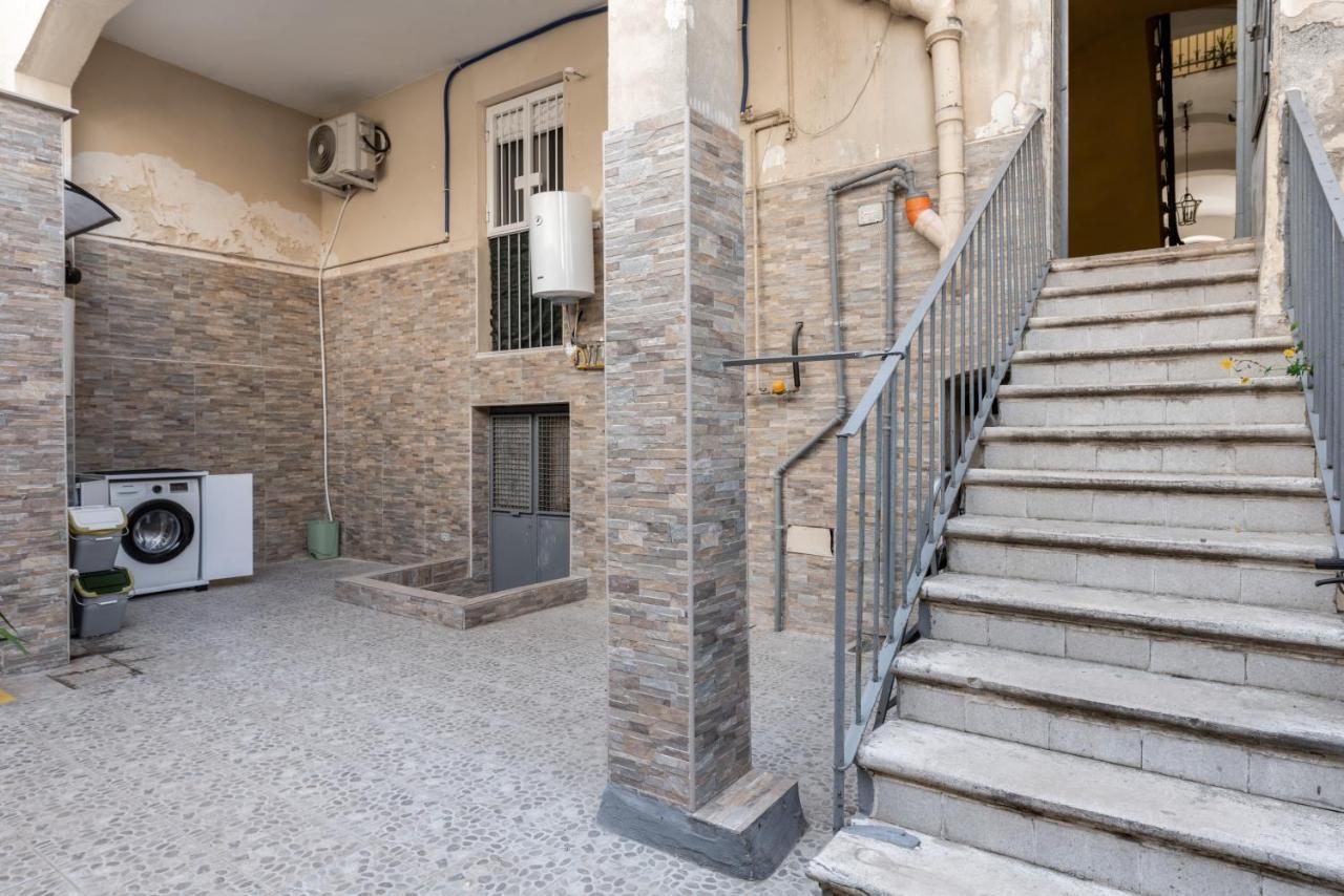 Yhellow Home Comfy Apartment Bari Exteriér fotografie